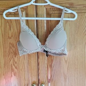Natori Feathers Lace Bra | NWOT
